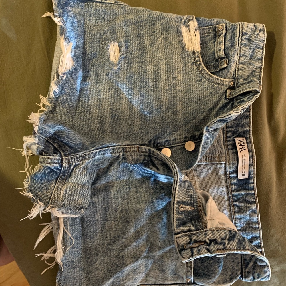 Frayed button up denim jean high waist shorts
